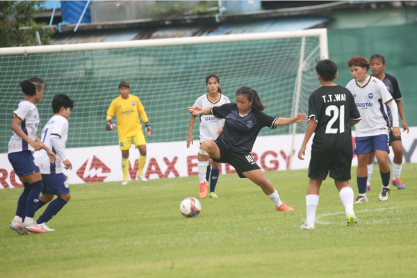 AYA-vs-Lionesses-FC-11